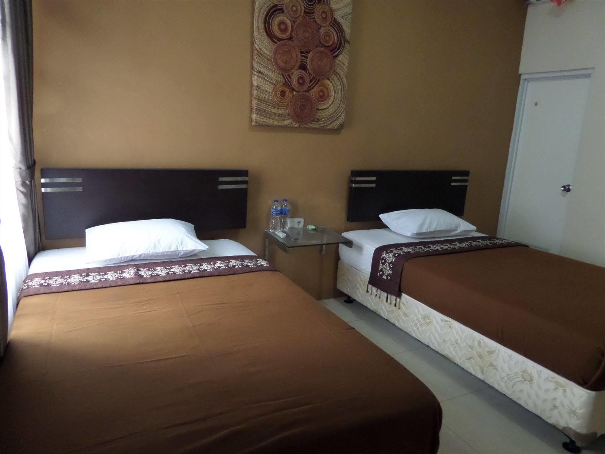 Oyo 201 Emdi House Timoho Hotel Yogyakarta Exterior foto