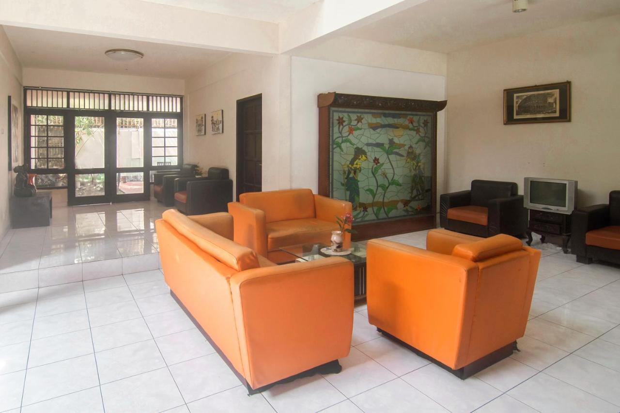 Oyo 201 Emdi House Timoho Hotel Yogyakarta Exterior foto